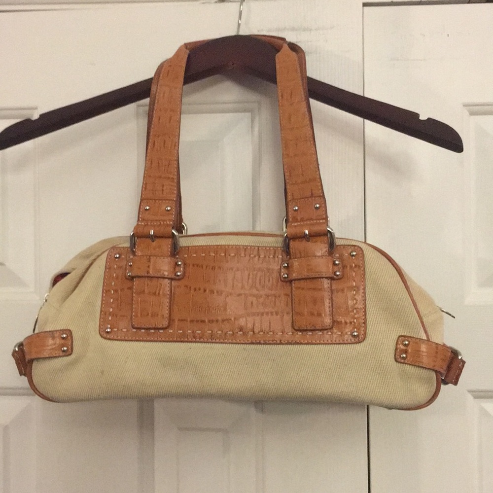😍2/$29 M.C. MarcChantelVintage bag *pics